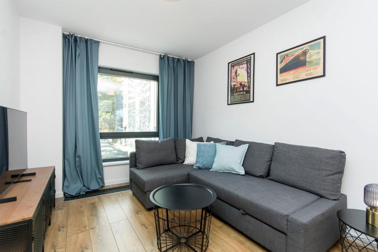 Awanport Rentyear Apartments 格丁尼亚 外观 照片